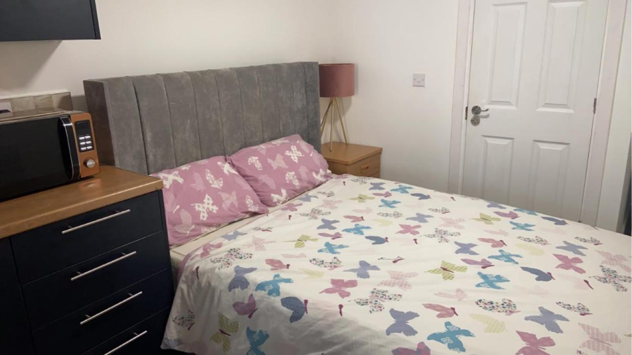 Brand New Studio Apartment With Beautiful Kitchen-Close To Liverpool City Centre 外观 照片