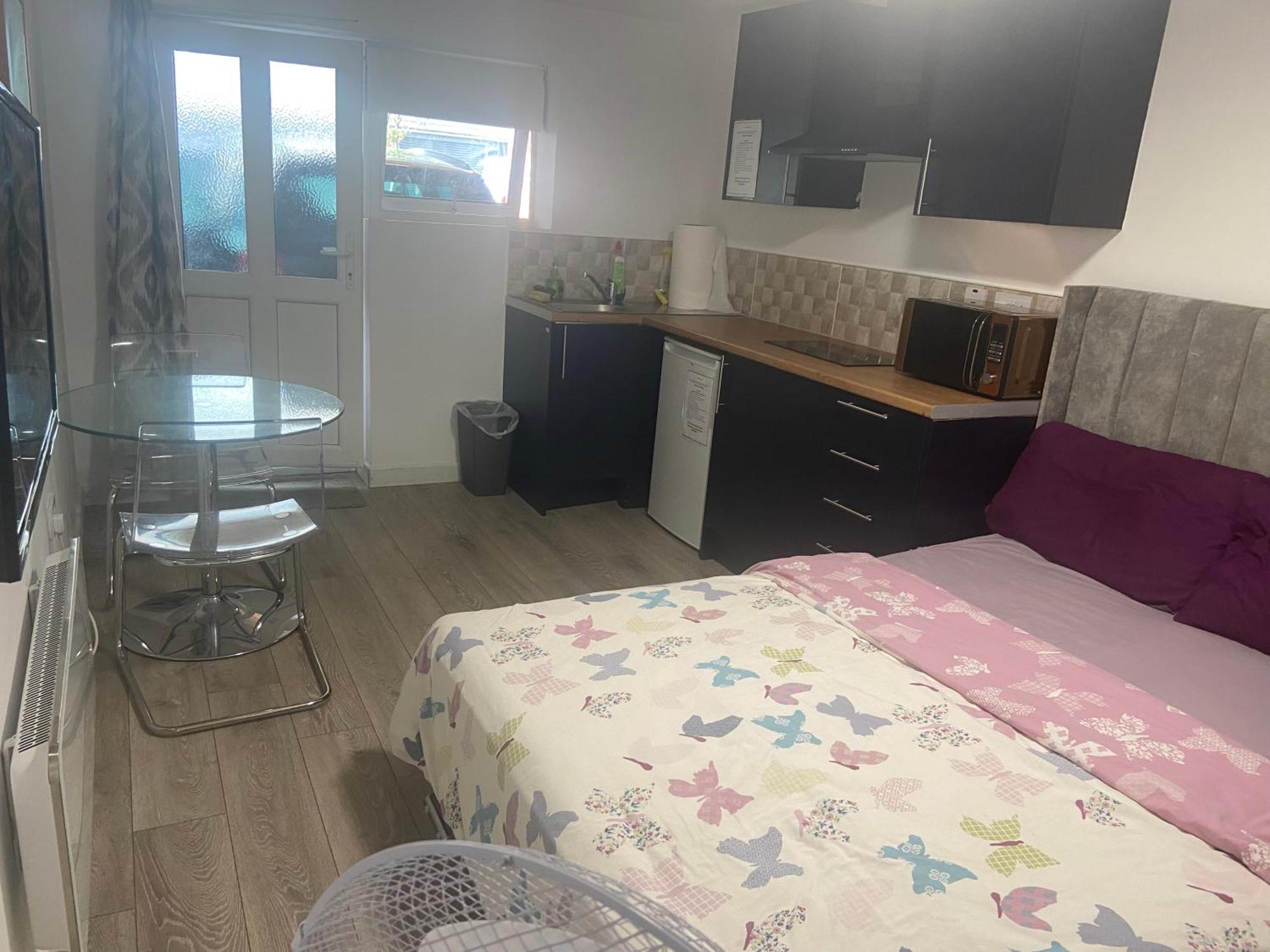 Brand New Studio Apartment With Beautiful Kitchen-Close To Liverpool City Centre 外观 照片